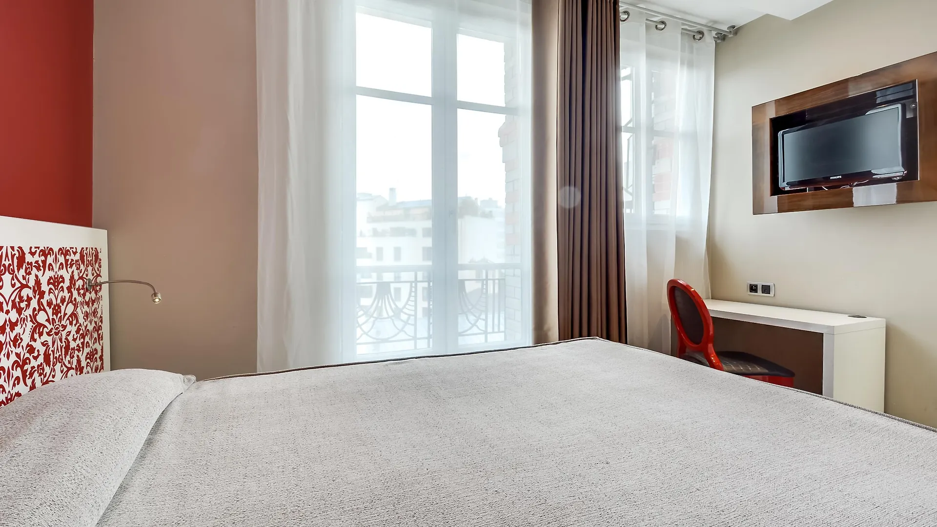 Otel Pavillon Nation Paris