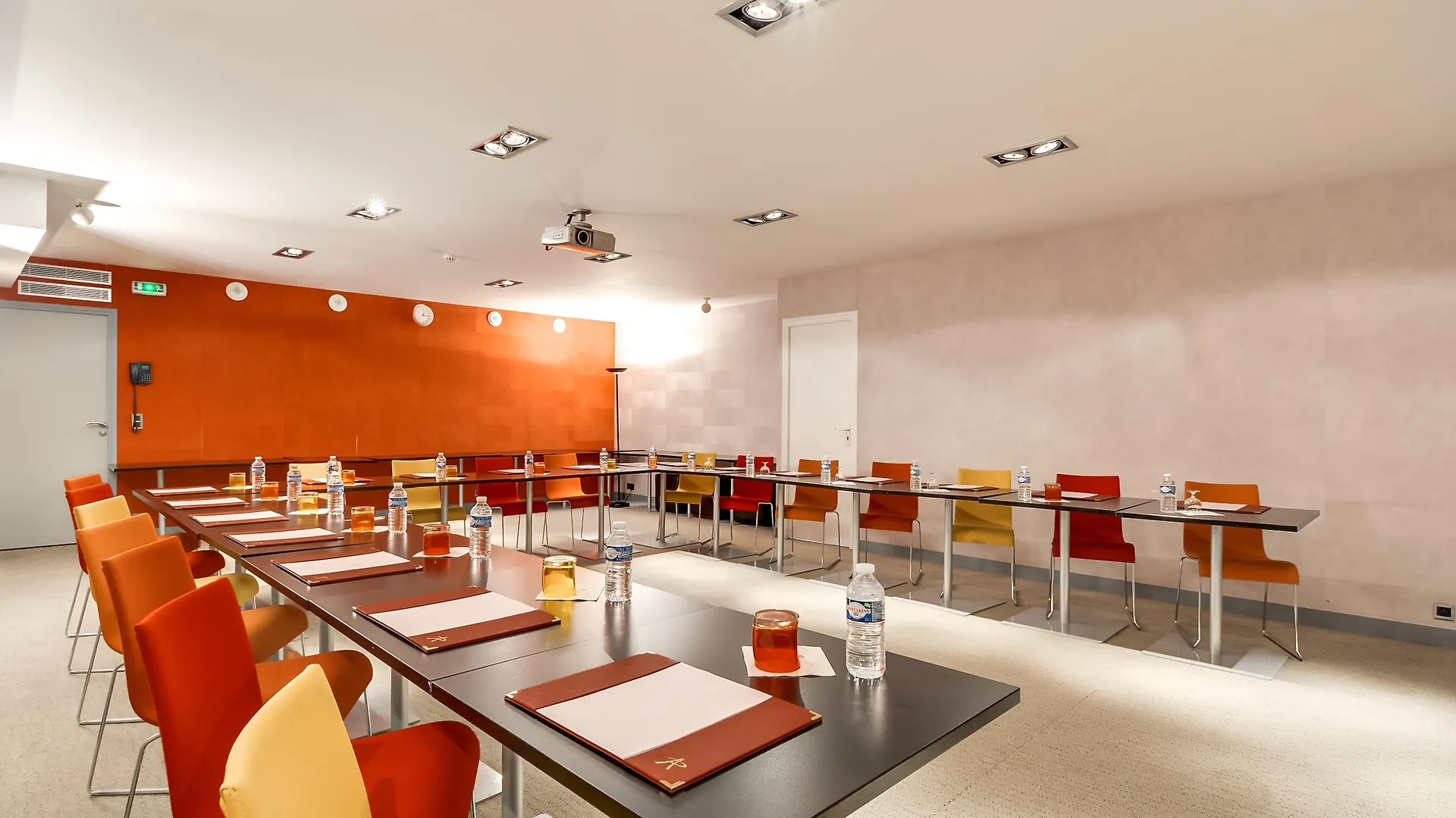 Pavillon Nation Otel 3*