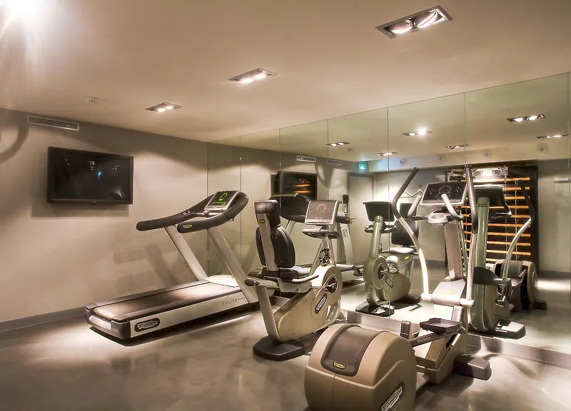 Hotel Pavillon Nation 3*
